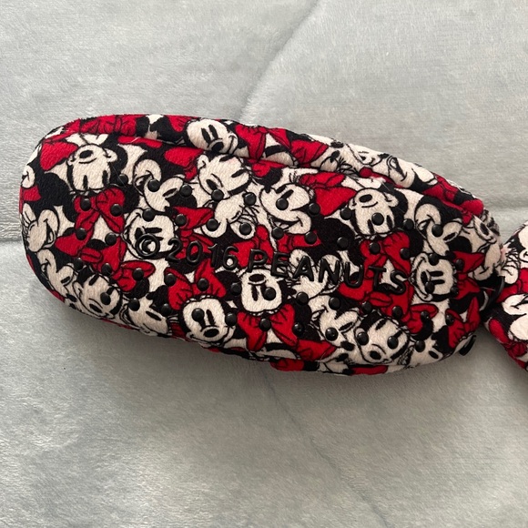 Disney Minnie Mouse Adult Women's Scuff Slide On Slippers - Picture 3 of 3